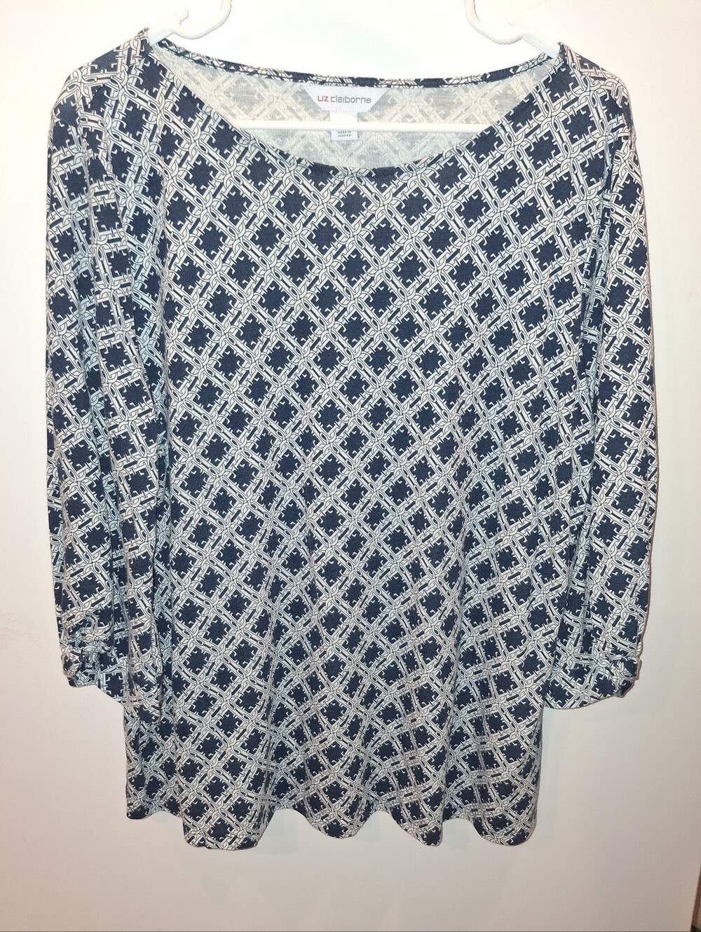 Liz Claiborne Navy and White Geometric Long Sleeve Top